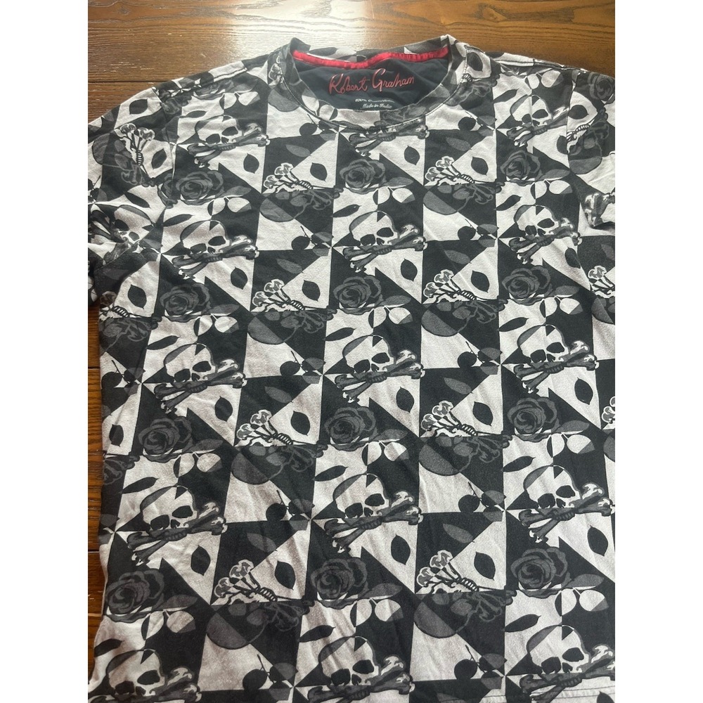 Robert Graham Shirt Mens XL Gray Skull Roses Allover AOP Graphic Tee Cotton